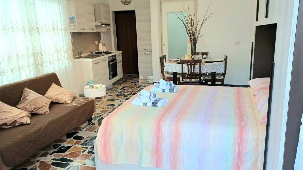 Rocca San Giovanni Apartment | Moments of Serenity