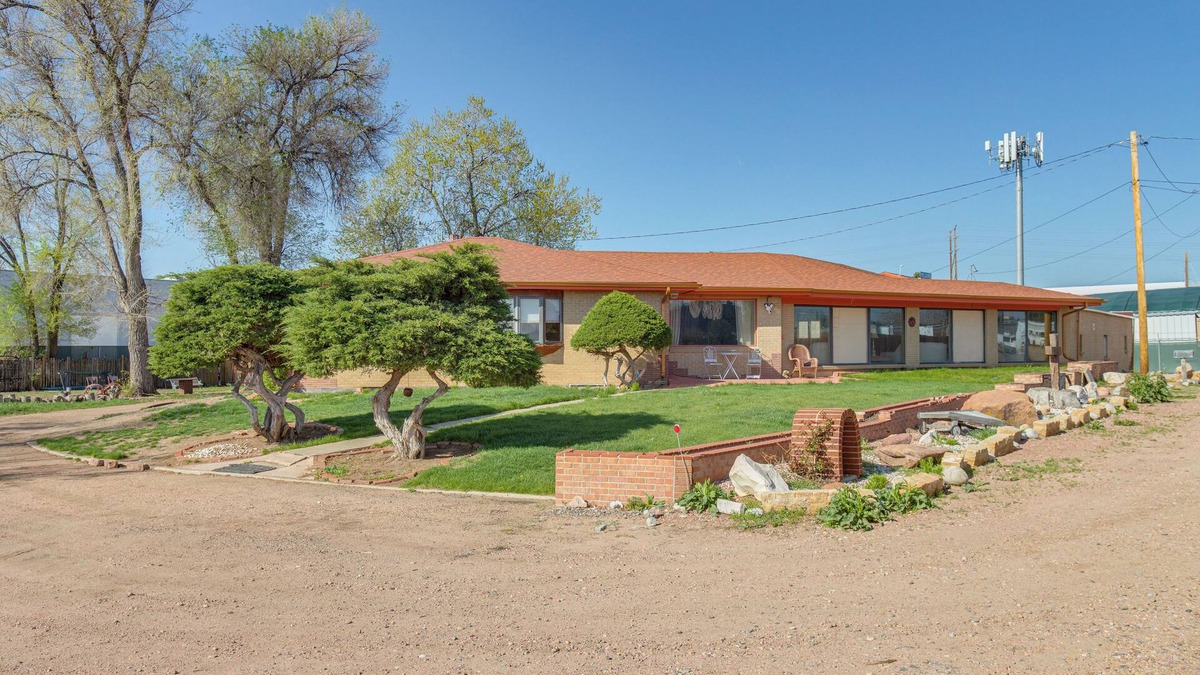 Twin Lakes House | ‘Momo’s Place’ ~ 5 Mi to Downtown Denver!