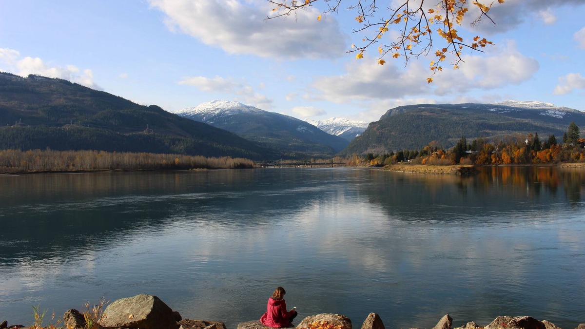 Revelstoke Hotel | Monashee Lodge