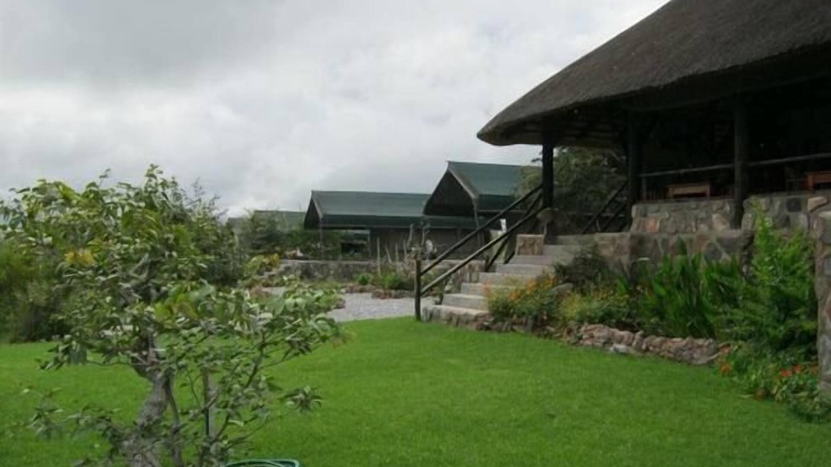 Outjo RV Rental | Mondjila Safari Camp - Campsite