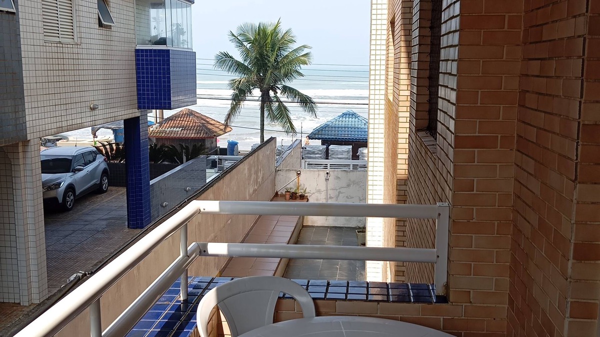 Mongagua Apartment | MONGAGUÁ APARTMENT/ON THE SAND/SEASIDE/WI-FI/CLOSE TO SHOPPING CENTER/PET FRIENDLY