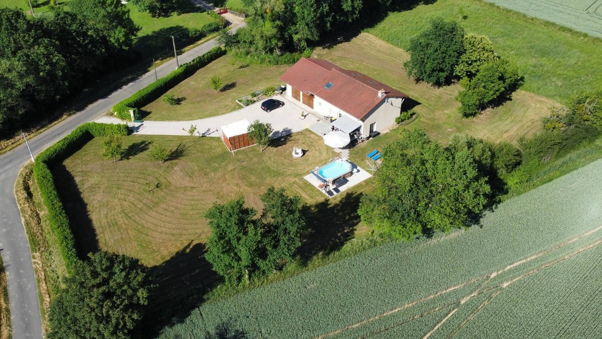 Menetreuil House | Monis Ruhiges Ferienhaus