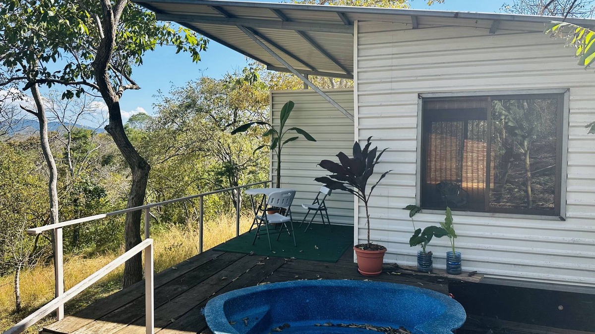 Cerro Plano Cabin | Monkey Cabins near Beach with Mountain Views and Heart Shaped dipping pool