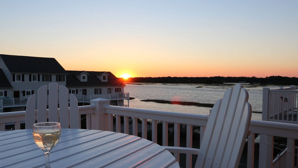 Ocean Isle Beach Condo | Monkey Sea, Monkey Dune ~ Top floor, End unit; Sound and Ocean view