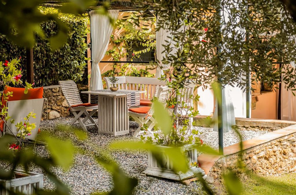 Castiglioncello House | MONOLOCALE CASENUOVE con GIARDINO