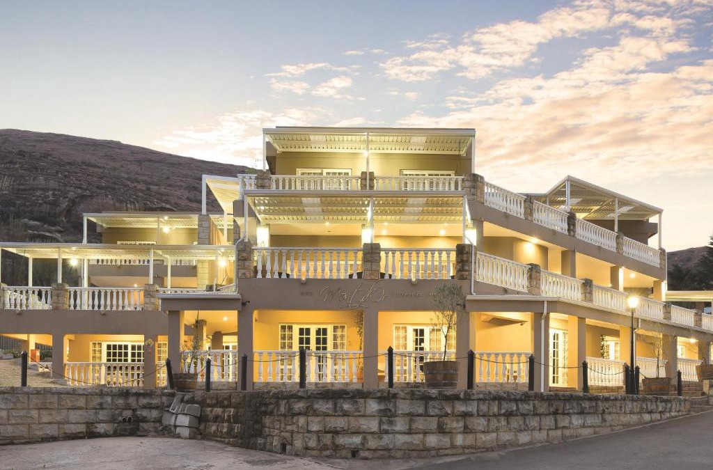 Clarens Hotel | Mont d'Or Hotel Clarens
