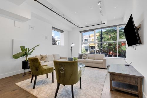 Plateau Mont Royal Apartment | Mont Royal Prime Residence