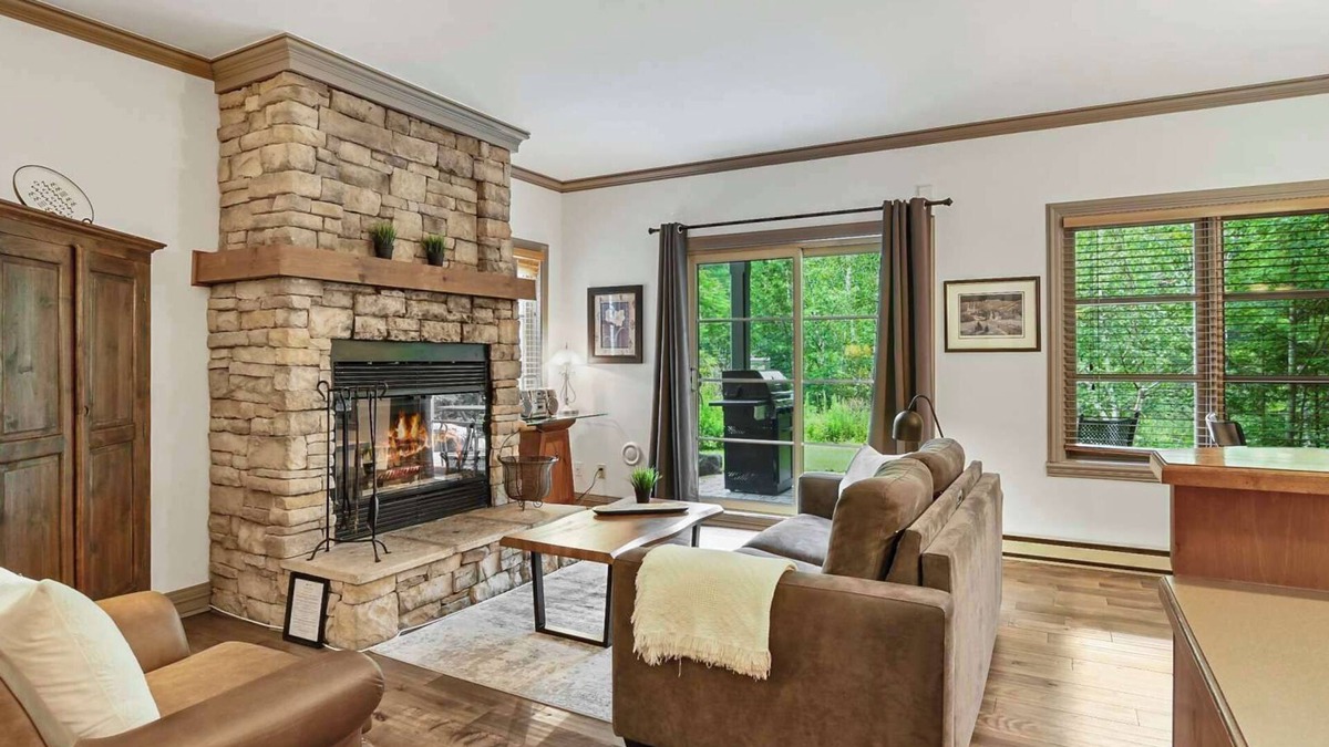 Mont-Tremblant Condo | Mont-Tremblant - Plateau sur la Montagne 214-3
