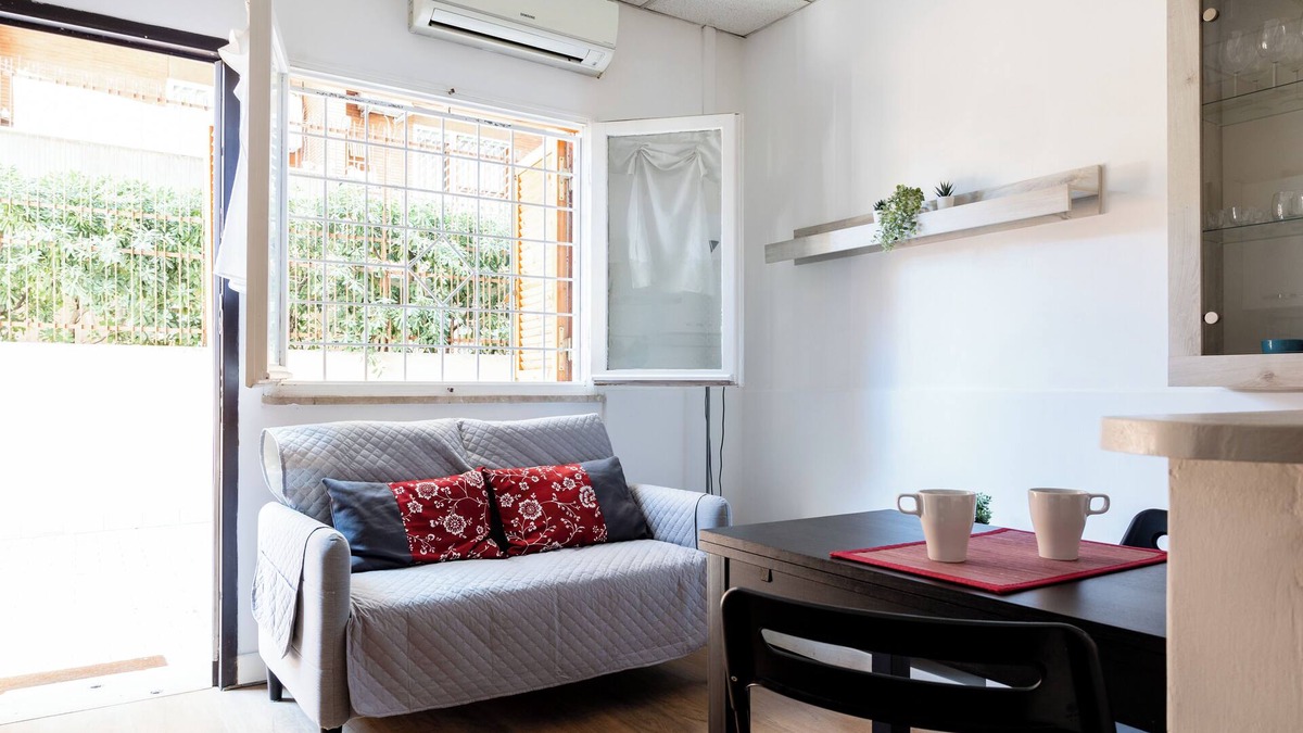 Quartiere XX Ardeatino Apartment | Montagnola Mini House