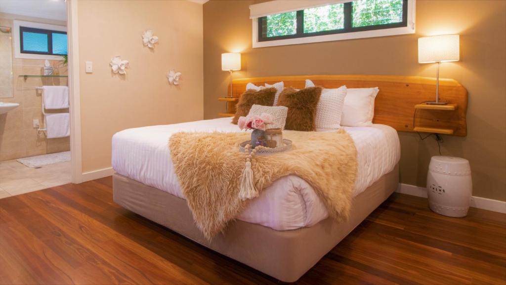 Flaxton Bed & Breakfast | Montague's of Montville
