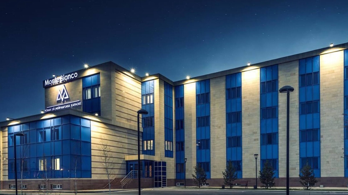 Nur-Sultan Hotel | Monte Bianco