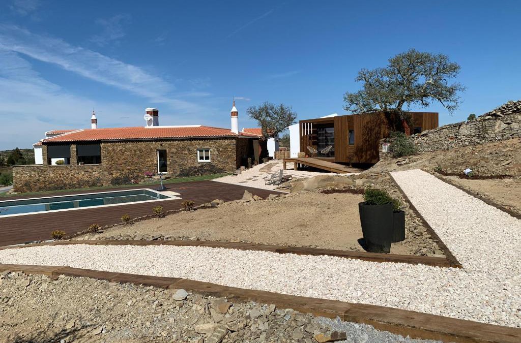 Almodovar e Graca dos Padroes House | Monte Clérigo Casas de Campo