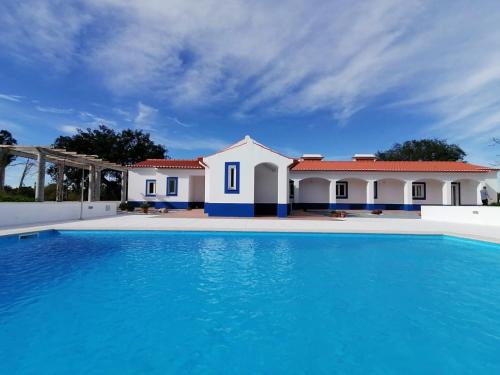 Foros de Vale de Figueira Villa | Monte Cores do Vale - Villa com piscina privada