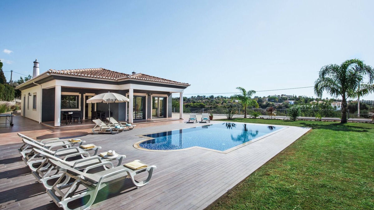 Albufeira Villa | Monte dos Avós - Spacious villa located in a quiet place with private pool