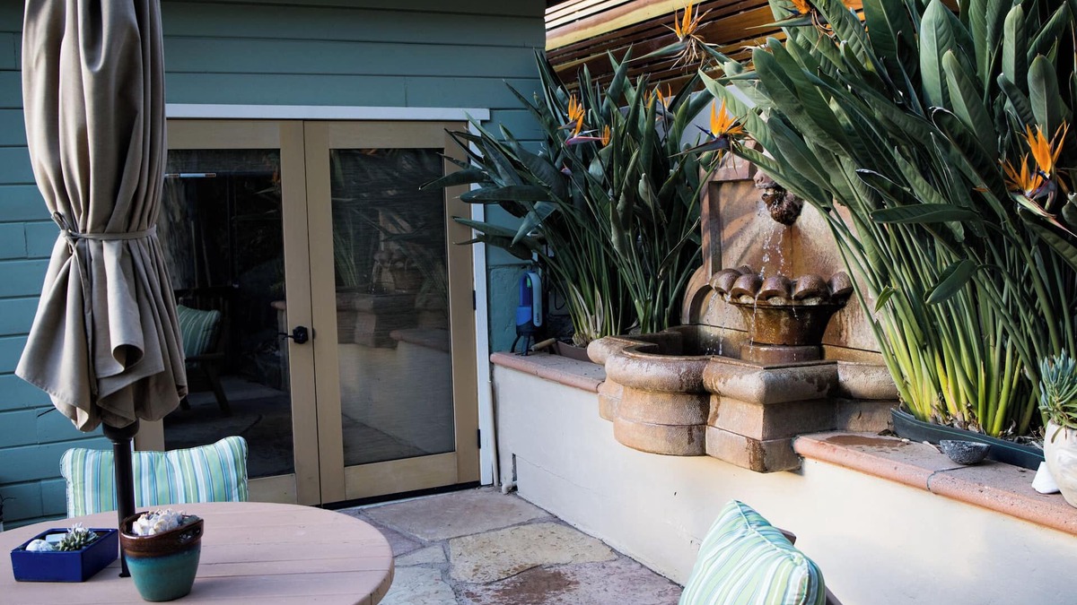 Calabasas Apartment | Monte Nido Retreat near Pepperdine/Malibu/Calabasas