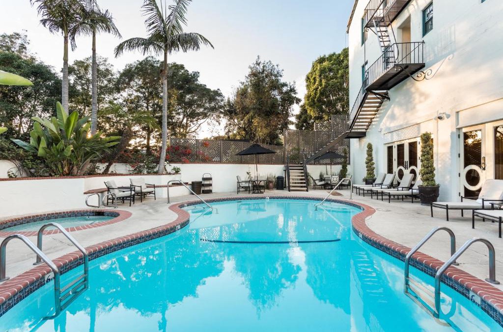 Montecito Hotel | Montecito Inn