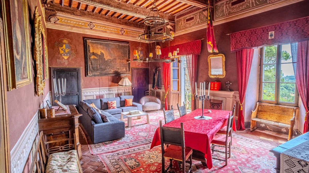 Santarello Other | Montelifré Castle