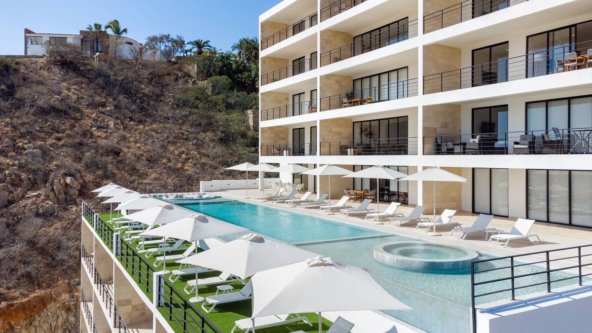 Colonia El Progreso Apartment | Montemar 102: 2bd Condo / Pool / Ocean Views