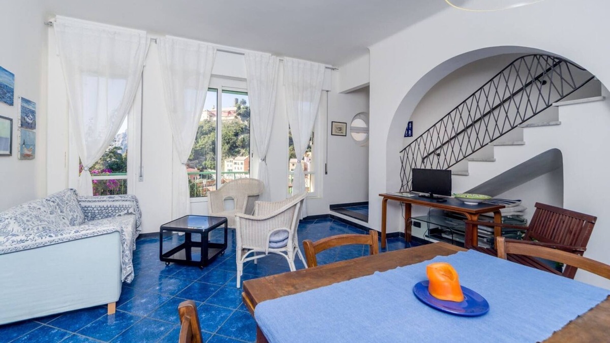 Borgo Antico Apartment | MONTEROSSO OT 16 Servano Villa