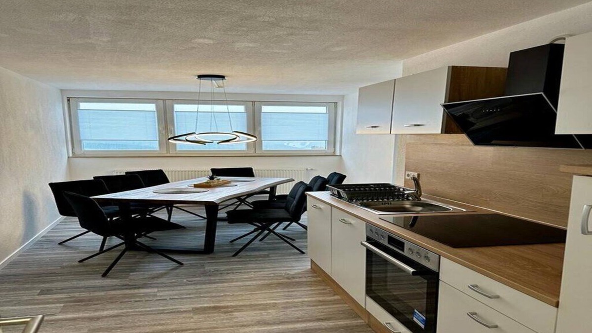 Wuerzburg Apartment | Monteurswohnung mit Ausblick Über Würzburg - Wlan - Parkplätze - A3 Nähe