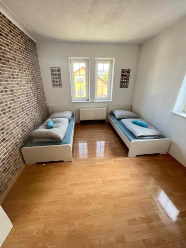 Birkenfeld Apartment | Monteurwohnung Erdgeschoss Birkenfeld - Karlsruhe 25min