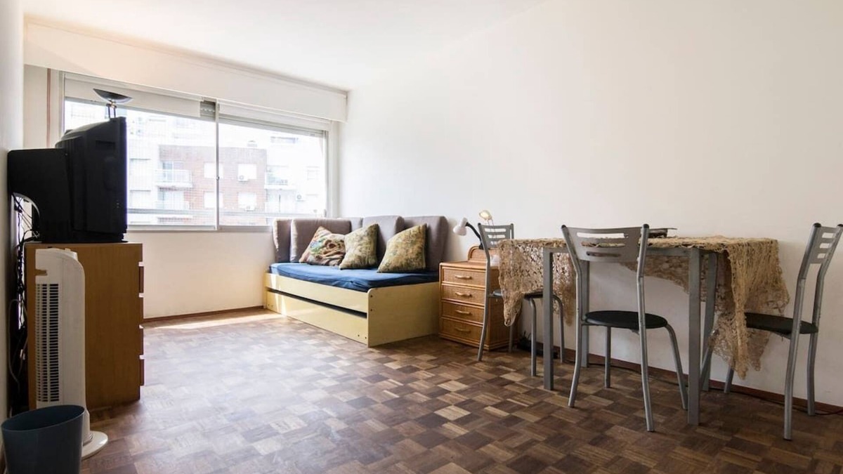 Cordon Apartment | Montevideo for you. Meters from Terminal Tres Cruces
