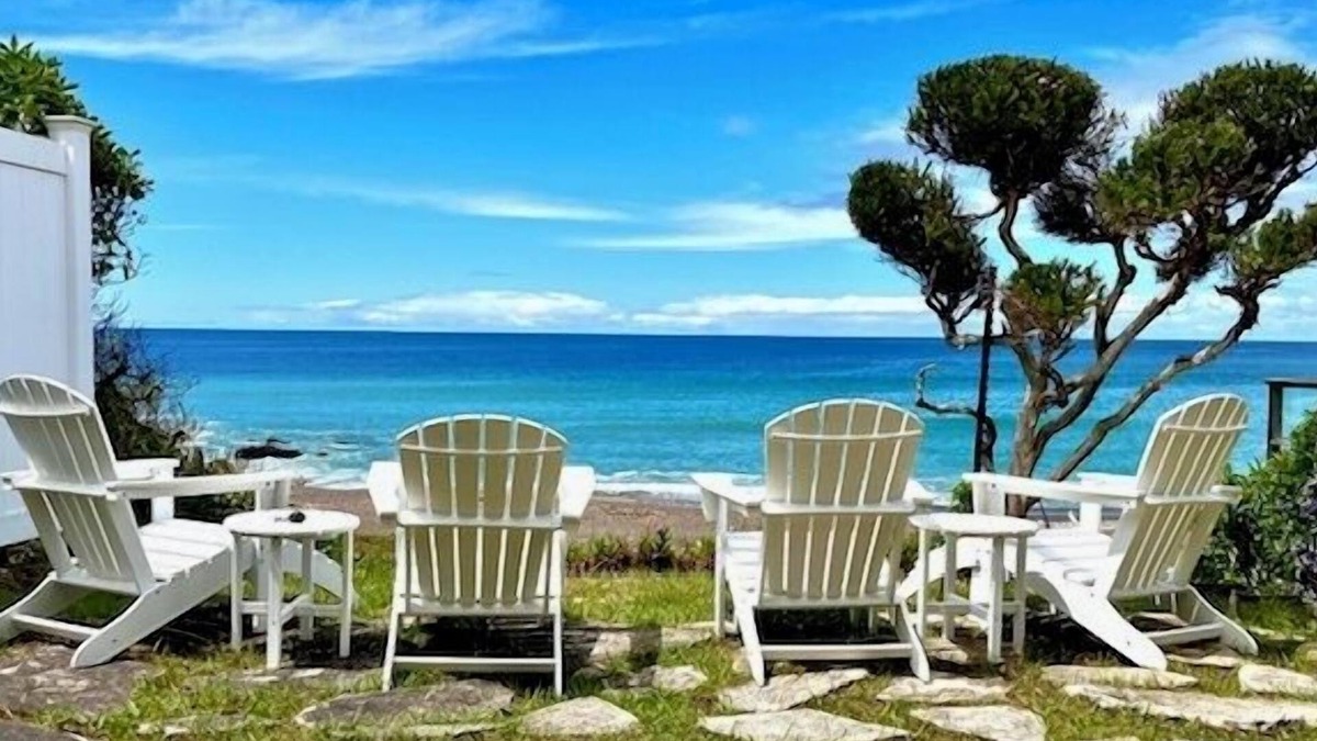 Park Hill House | Month Long - Beachfront Lux Cottage - #PH71 *NEW LISTING!*