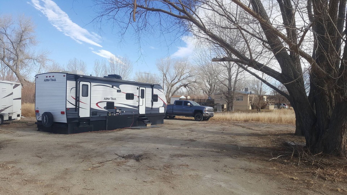Lyon County RV Rental | Monthly Trailer / Motor Home parking available