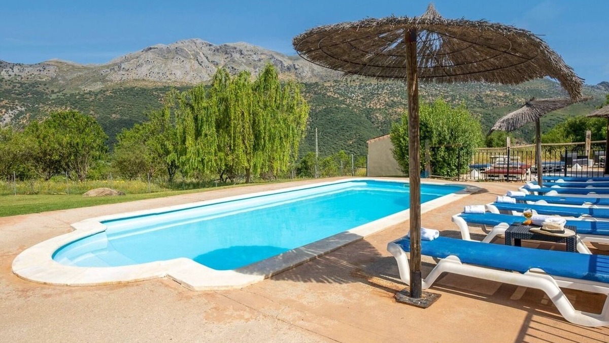 Jimera de Libar Villa | Montion Jimera de Libar by Ruralidays