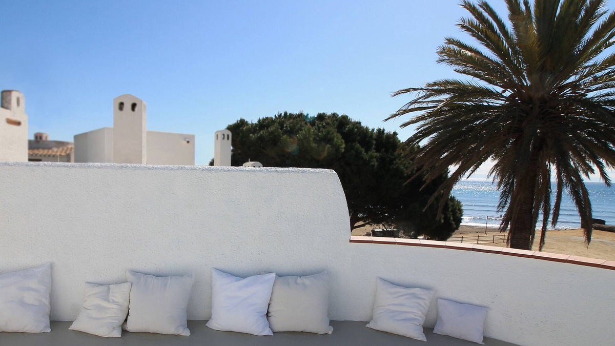 Miami Platja House | Montroigbadiahouse2
