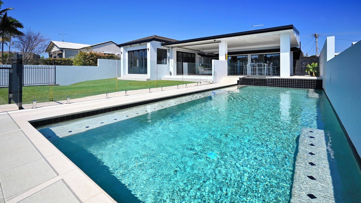 Mooloolaba House | Mooloolaba Waterfront Luxury