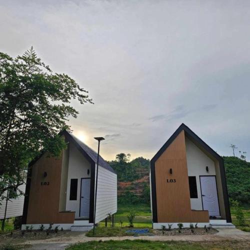Than To Hotel | Moon lake resort
