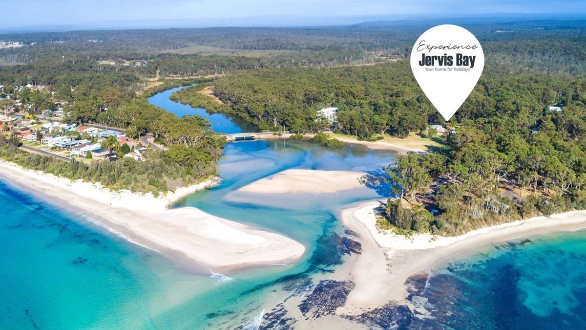 Huskisson House | Moona Beach House by Experience Jervis Bay