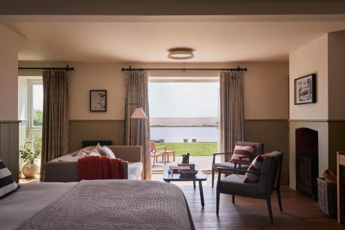 Weymouth Hotel | Moonfleet Manor Hotel