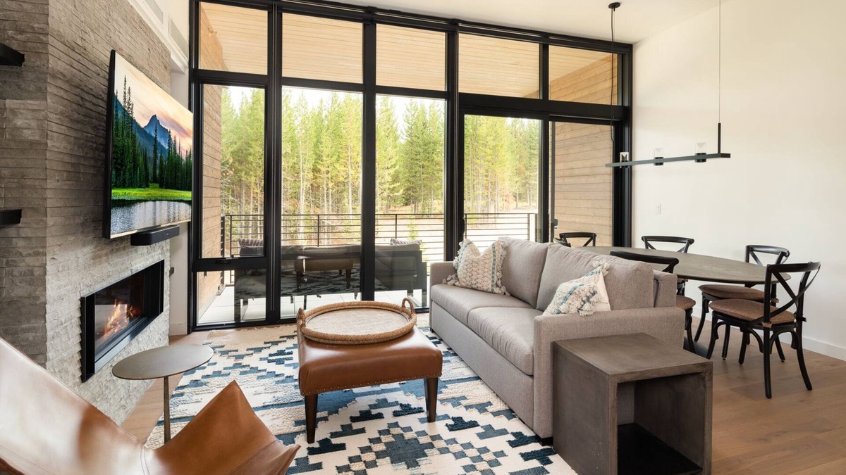 Gallatin Gateway Condo | Moonlight Basin- 221 LakeLodge