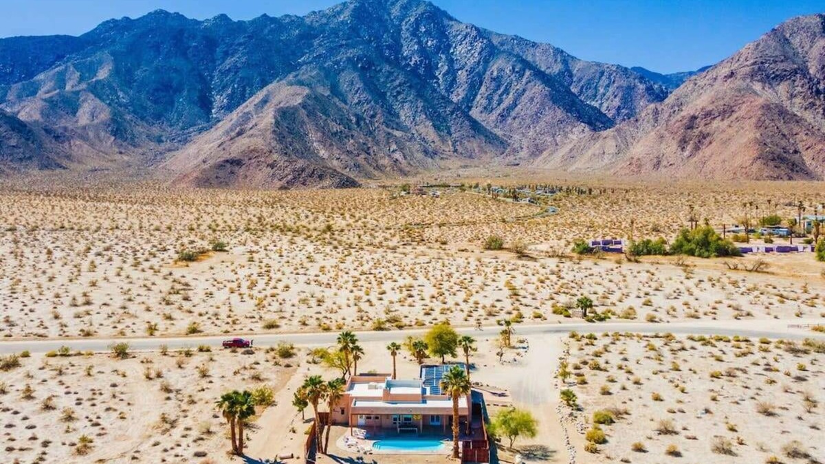 Borrego Springs House | Moonlit Retreat 6 Bedroom Borrego Pool/HotTub Home