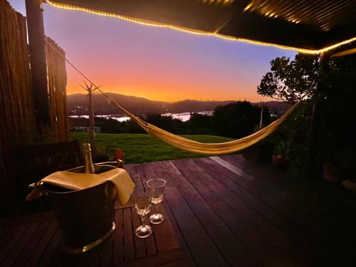 Knysna Apartment | Moonriver Cottage, Prime Lagoon Views & Solar Power