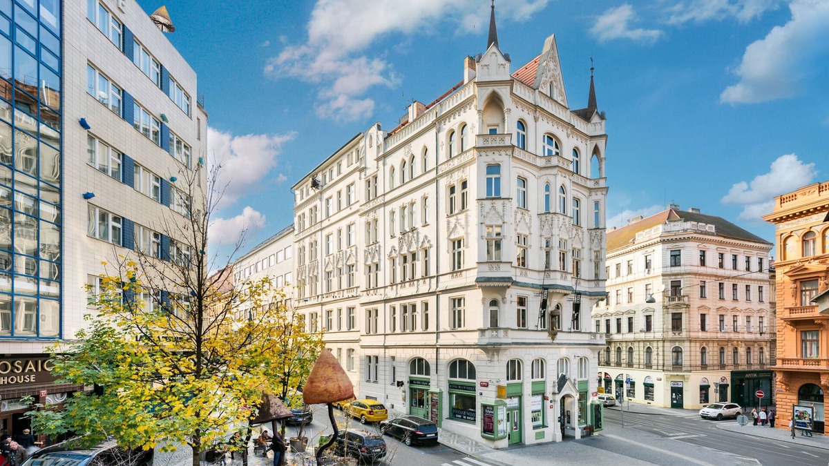 Nove Mesto Apartment | MOOo Downtown