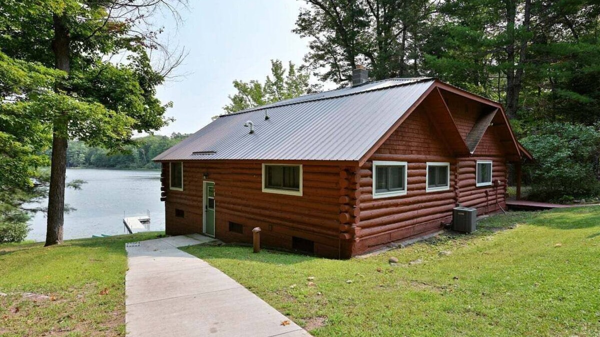 Iron River Cabin | Mooreland Cabin on Spirit Lake Delta, WI Near Flying Eagle Resort