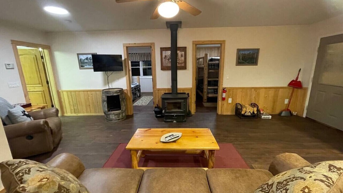 Dubois Cabin | Moose Cabin *Yellowstone/Forest *Private Hot Tub