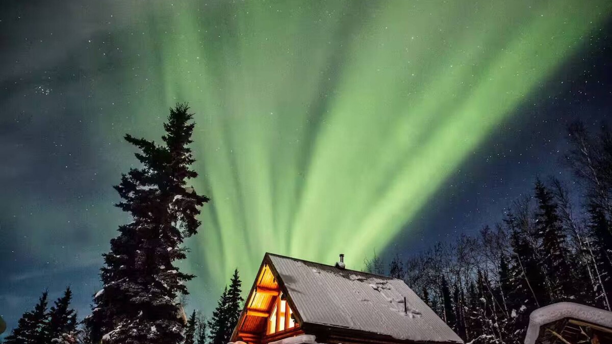 Fairbanks Cabin | Moose Mountain Cabin - Cozy Retreat with Aurora Views