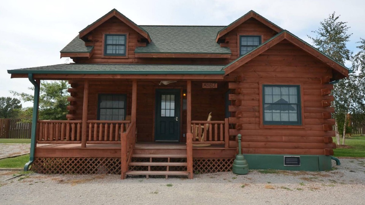 Moravia Cabin | Moose - Sleeps up to 6