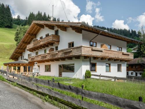 Kelchsau Ski Chalet | Mooshäusl Large