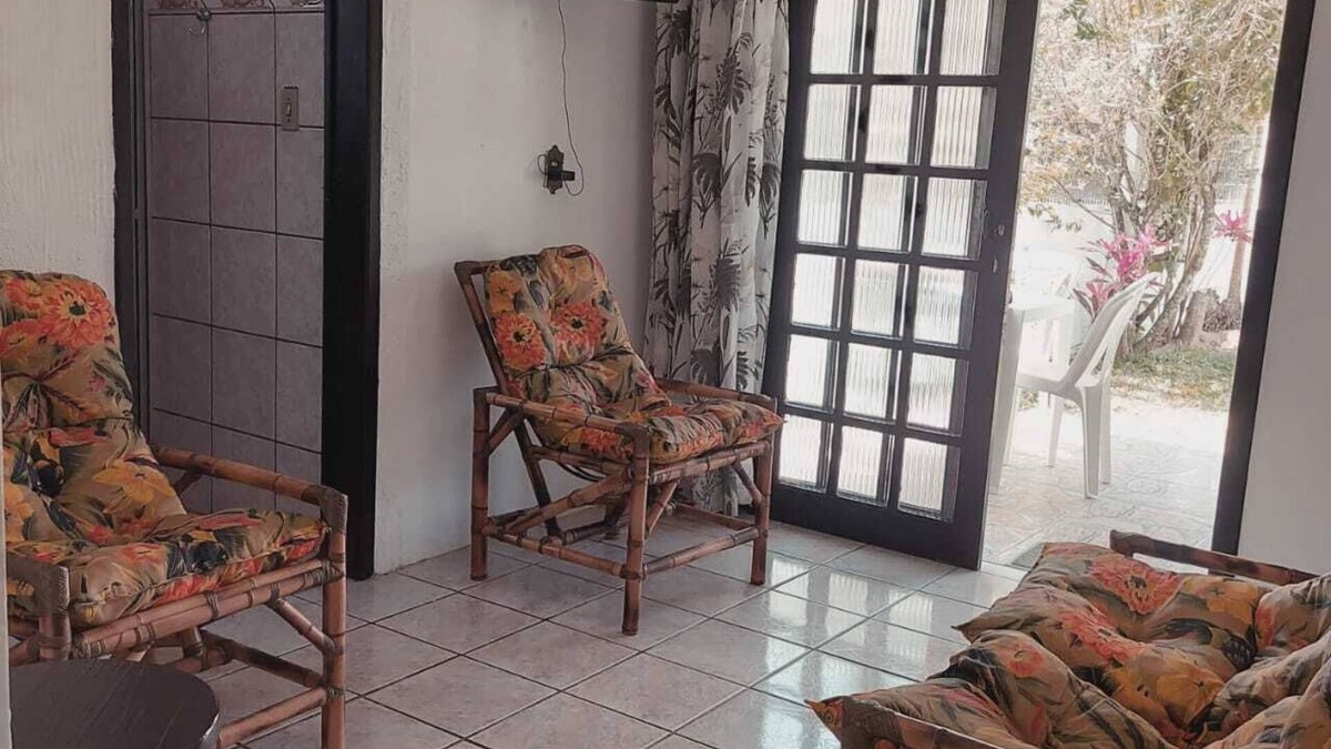 Guarda do Embau Apartment | Moradas Jeane - 2 bedroom apartment with air conditioning, kitchen, parking.