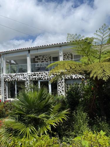 Lomba House | Moradia Terra Chã Sea View 1 to 4 pers