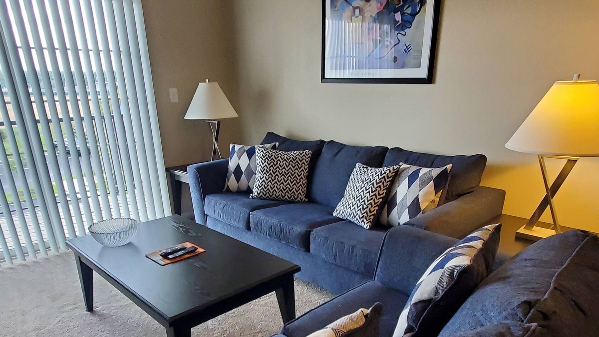 Marysville Apartment | More space than a hotel, cheaper too! Marysville!