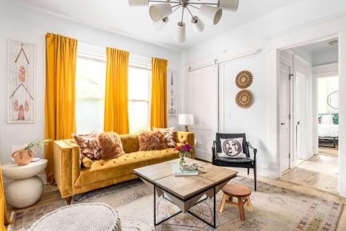Candler Park Apartment | Morefunk
