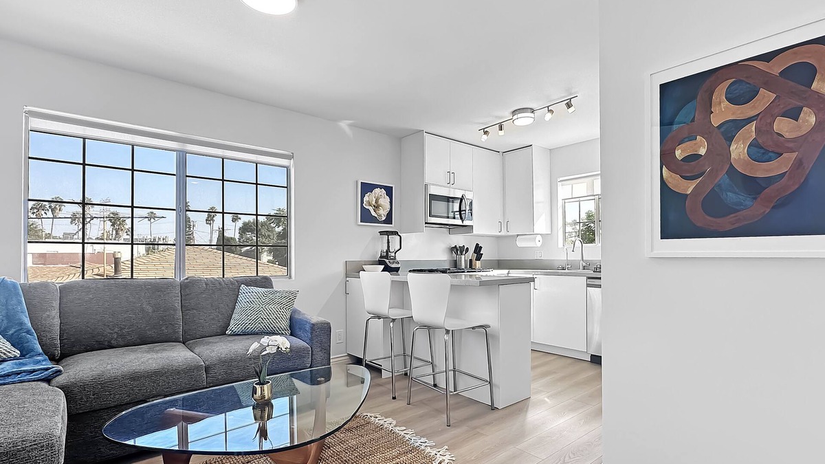 McManus Apartment | Morning Glow Modern Apartment in Culver City