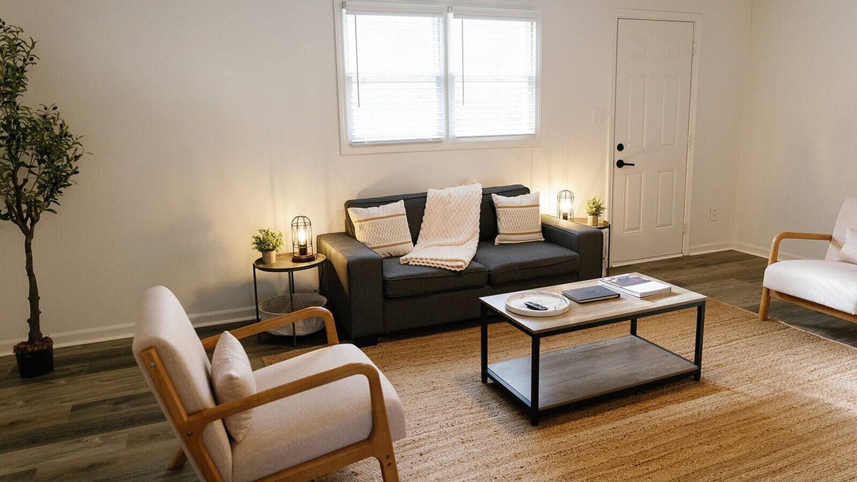 Berea Apartment | "Morning View 2" Cozy Modern Stay - College/Hiking