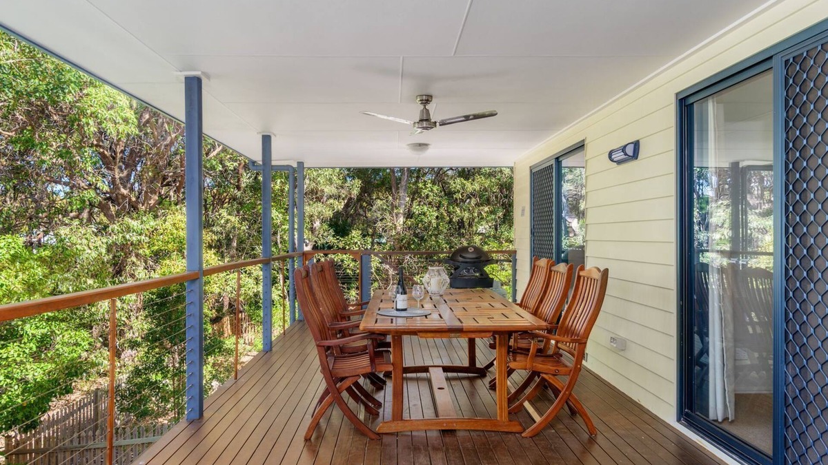 Rainbow Beach House | Mortimer - Rainbow Shores